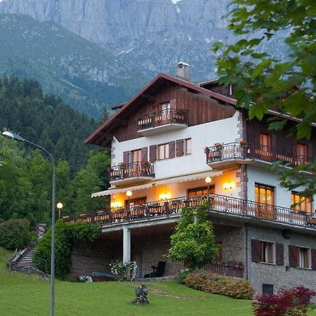 Albergo Ristorante Scanapà Castione della Presolana Extérieur photo