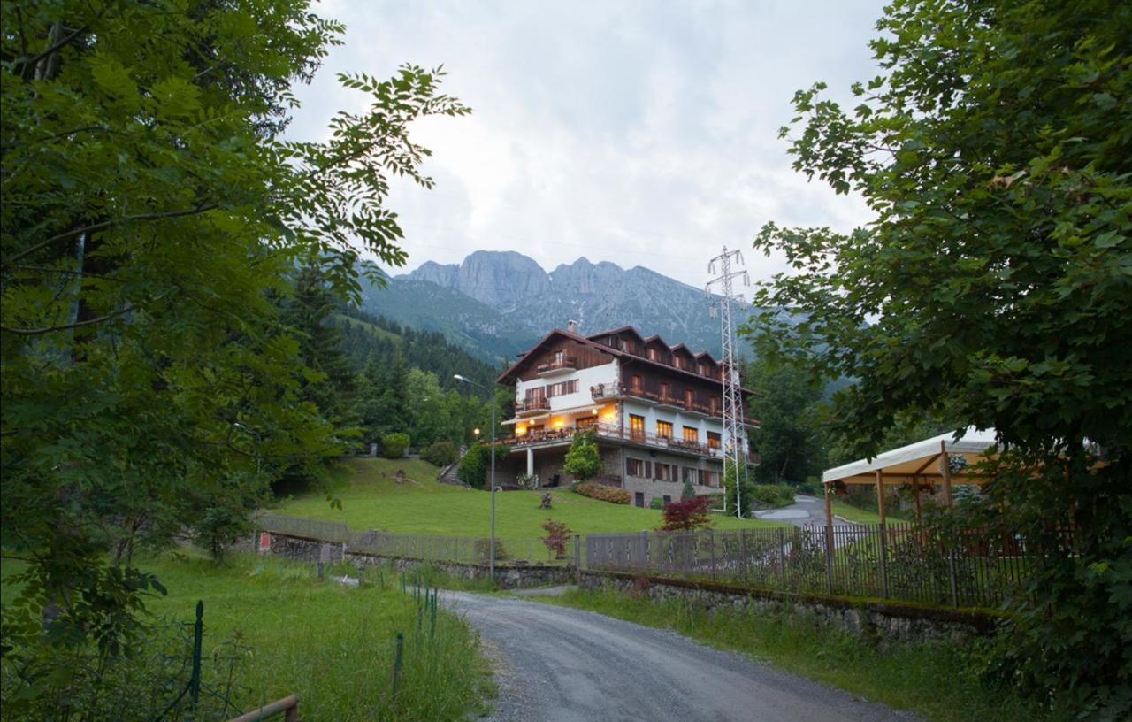 Albergo Ristorante Scanapà Castione della Presolana Extérieur photo