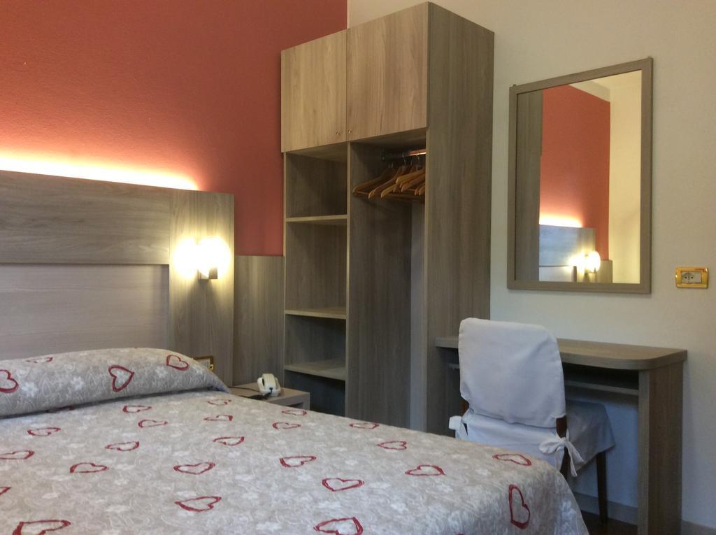 Albergo Ristorante Scanapà Castione della Presolana Extérieur photo